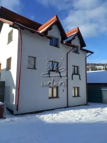 Pensiunea DE LA MARE LA MUNTE